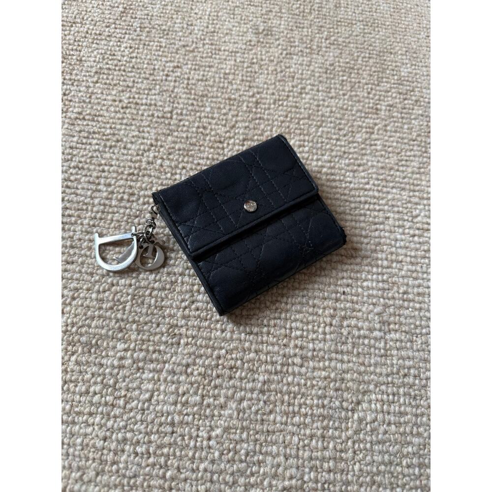 CHRISTIAN DIOR Cannage Wallet & silver Logo Charm Black Leather FREE CHAIN - Picture 11 of 15